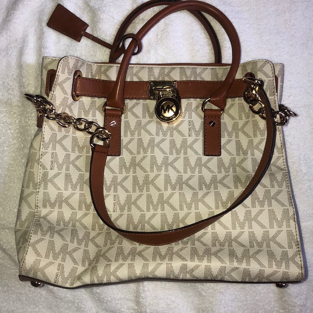 Michael Kors  purse